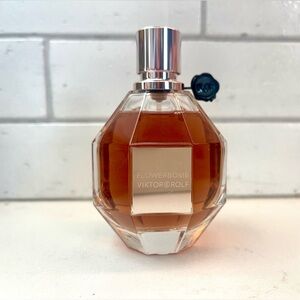 VIKTOR & ROLF Flowerbomb 3.4 oz Eau de Parfum